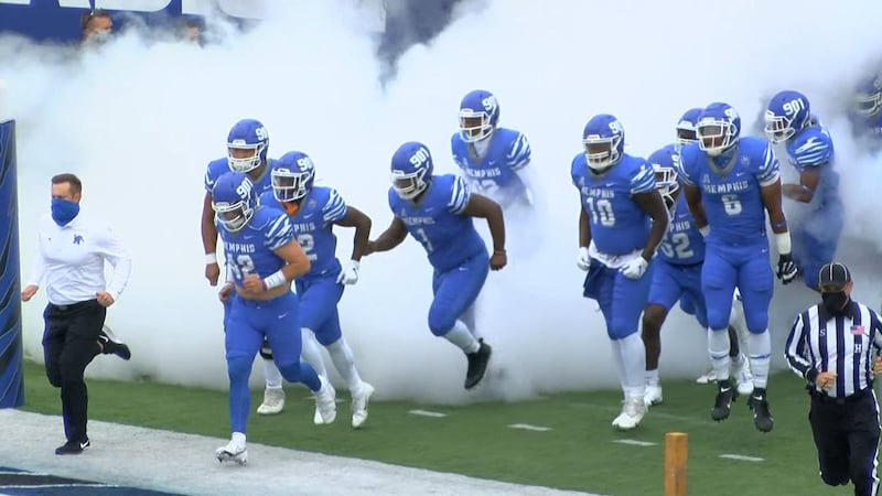Memphis Tigers football takes the field