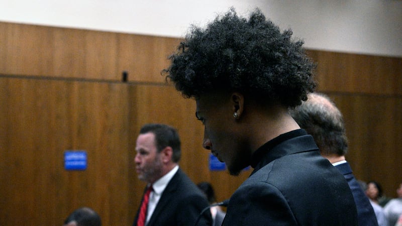 Mikey Williams, foreground, looks on in court Friday, Oct. 27, 2023, in El Cajon, Calif. Star...