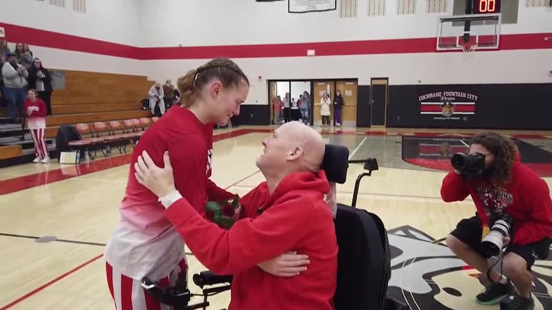 For the first time in many months, Randy Knecht left his hospital to see his daughter play.