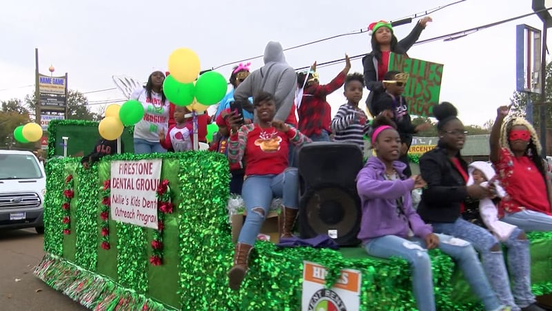 Memphis Christmas Parade in Whitehaven